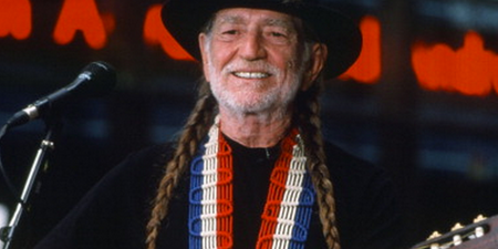 Willie Nelson announces own-brand marijuana stores for the US