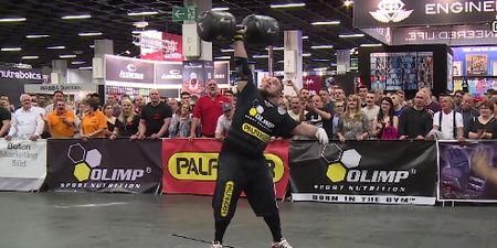 Video: Monster 22-year-old repping out a giant 87kg dumbbell like it’s a balloon