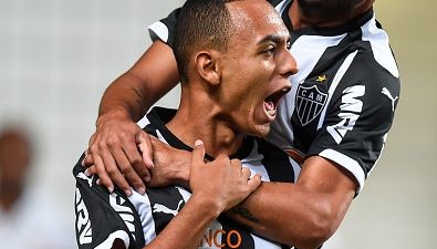Vine: Brazilian Rafael Carioca scores absolute screamer in Copa Libertadores