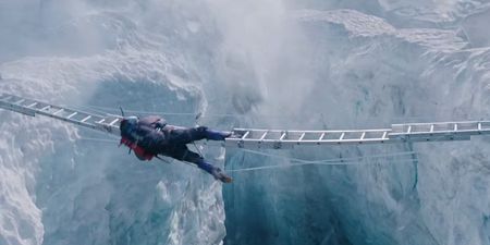 New thriller Everest looks set to be a classic (Video)