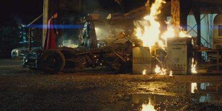 Batman V Superman: Dawn of Justice has a new trailer and it looks epic