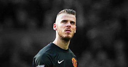 De Gea sits in the stands with Valdes as Man United kick off new season (pics)