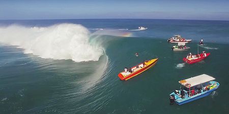 Breathtaking drone footage of the ‘heaviest wave on Earth’…