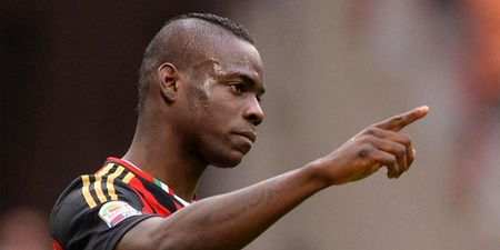 Balotelli scores a brilliant goal within 3 minutes of his AC Milan debut (Video)