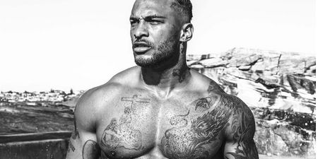 Former Royal Marine David McIntosh’s 5-minute swimming pool abs workout (Video)