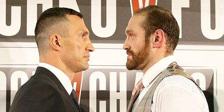 Klitschko pulls out of Fury fight due to injury