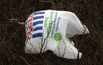 Tesco offers customers a simple way to beat the 5p plastic bag charge