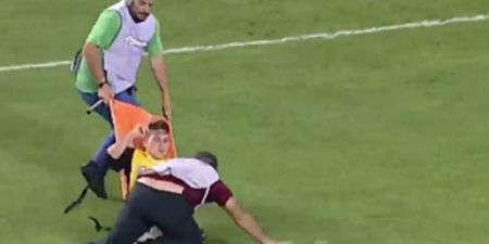Stretcher-bearer flattens injured Greek footballer not once, but twice (Video)