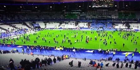 Thousands of football fans sing French national anthem during Stade de France evacuation (Video)