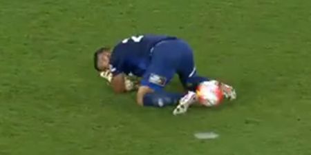Australian goalkeeper manages to nutmeg himself in comical slip (Video)