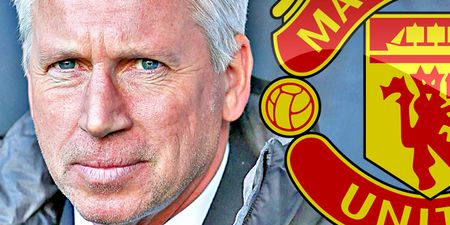 These Man United fans want Pardew to replace Van Gaal (…no really)