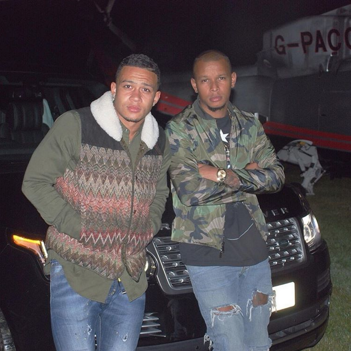 The jacket gloss worn by Memphis Depay on his account Instagram @ memphisdepay
