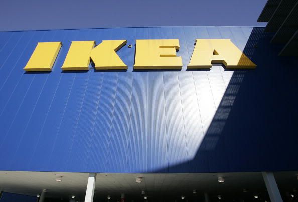 IKEA .
