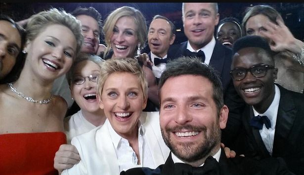 Best-selfie-ever-taken-at-the-2014-Oscars.png