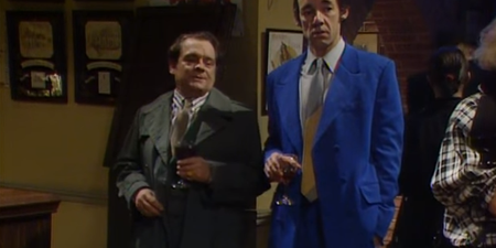 This guy accidentally recreated Del Boy’s iconic bar fall from ‘Only Fools And Horses’