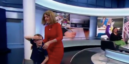 BBC presenter stops live broadcast to bring child to the loo