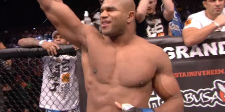 Here’s what UFC heavyweight Alistair Overeem looks like before and after his failed drugs test in 2012