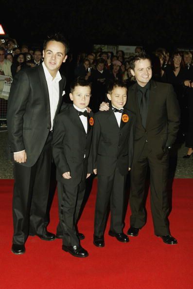 LONDON - OCTOBER 28: Ant and Dec with little Ant and Dec arrive at the National Television Awards at the Royal Albert Hall on October 28, 2003 in London. (Photo by Bruno Vincent/Getty Images)