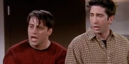 Matt LeBlanc broke character in this Friends scene and we never noticed