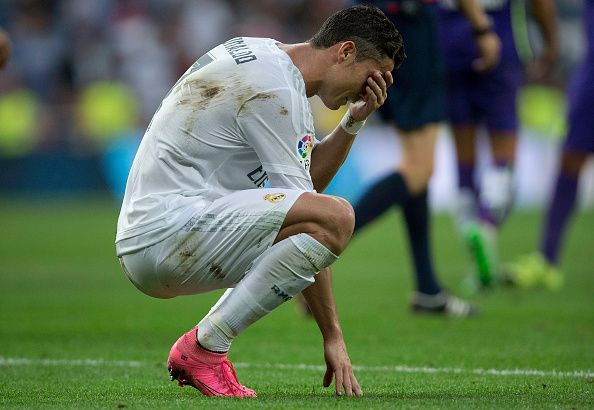 MADRID, SPAIN - SEPTEMBER 26:  Cristiano Ronaldo of Real Madrid CF looks dejected after the La Liga match between Real Madrid CF and Malaga CF at Estadio Santiago Bernabeu on September 26, 2015 in Madrid, Spain.  (Photo by Gonzalo Arroyo Moreno/Getty Images)