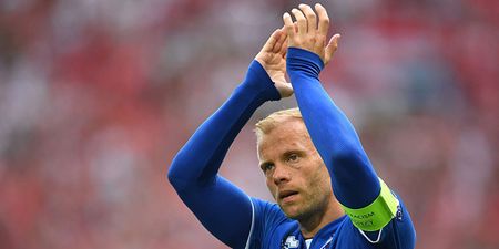 Eidur Gudjohnsen offers to play for Chapecoense, but he may have been duped by those unfounded rumours