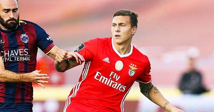 Manchester United set to spend up to £80m on Benfica duo