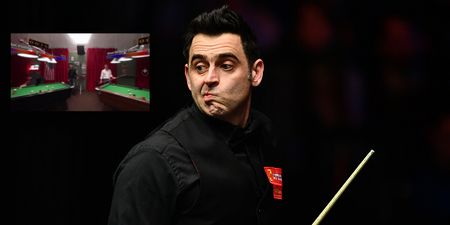 Watch Ronnie O’Sullivan play pool against four opponents at once… and win four times
