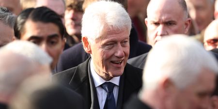 Bill Clinton just OWNED Donald Trump on Twitter with the ultimate dad joke