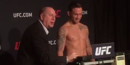 Recent scale controversy got a shout-out as Frankie Edgar weighed in ahead of UFC 211