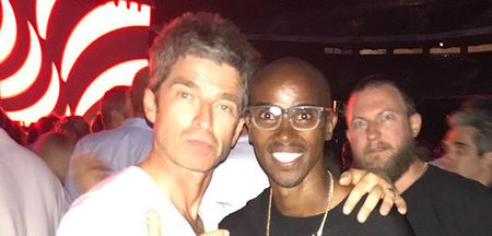 Hilariously, Mo Farah doesn’t realise who he’s standing next to in this photo