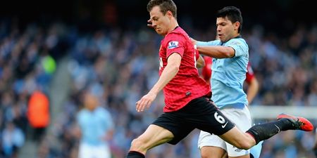 Pep Guardiola reportedly interested in bringing Jonny Evans to Manchester City