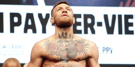 Startling weight difference between Conor McGregor and Floyd Mayweather confirmed