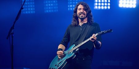 Dave Grohl hosts BBQ for California firefighters