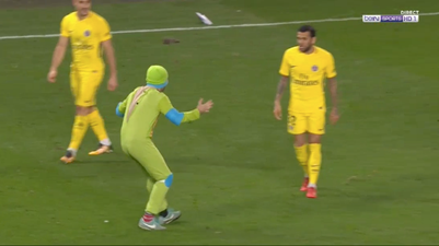 WATCH: PSG fans invade pitch to celebrate with Kylian Mbappé in brilliant fancy dress