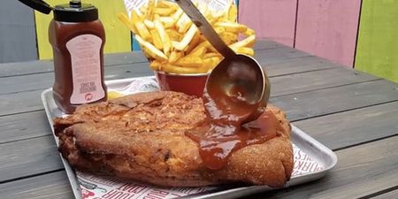 Restaurant chain offers £500 if you can eat this giant chicken nugget