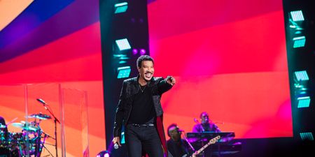 Lionel Richie misses the UK so much he’s taking a gig in Northampton