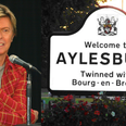 Campaign launched to change Aylesbury to Aylesbowie in honour of David Bowie