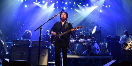 There is no band on the planet better at performing live than Toto