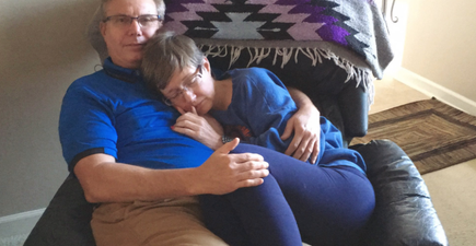 Viral photo of a woman with onset dementia tells a heart-wrenching story