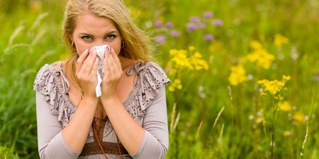 Motorists who take certain hay fever tablets risk face a large fine and a driving ban