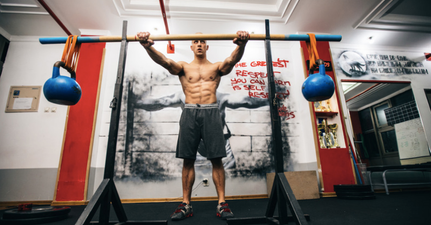 Want to gain significant strength? Train with bands and chains