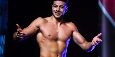 Tommy Fury is in frankly outrageous shape for his professional debut