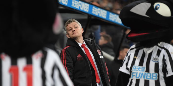 NEWCASTLE UPON TYNE, ENGLAND - JANUARY 02: Ole Gunnar Solskjaer, Interim Manager of Manchester United looks on in between a couple of magpies during the Premier League match between Newcastle United and Manchester United at St. James Park on January 2, 2019 in Newcastle upon Tyne, United Kingdom. (Photo by Stu Forster/Getty Images)