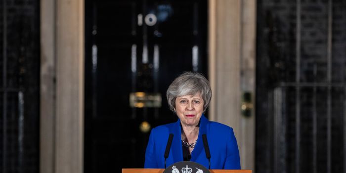 LONDON, ENGLAND - JANUARY 16: Prime Minister Theresa May addresses the media at number 10 Downing street after her government defeated a vote of no confidence in the House of Commons on January 16, 2019 in London, England. After the government's defeat in the Meaningful Vote last night the Labour Party Leader, Jeremy Corbyn, immediately called a no-confidence motion in the government. Tonight MPs defeated this motion with votes of 325 to 306. (Photo by Dan Kitwood/Getty Images)