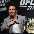 Freak injury forces Robert Whittaker to abandon title defence fight at UFC 234