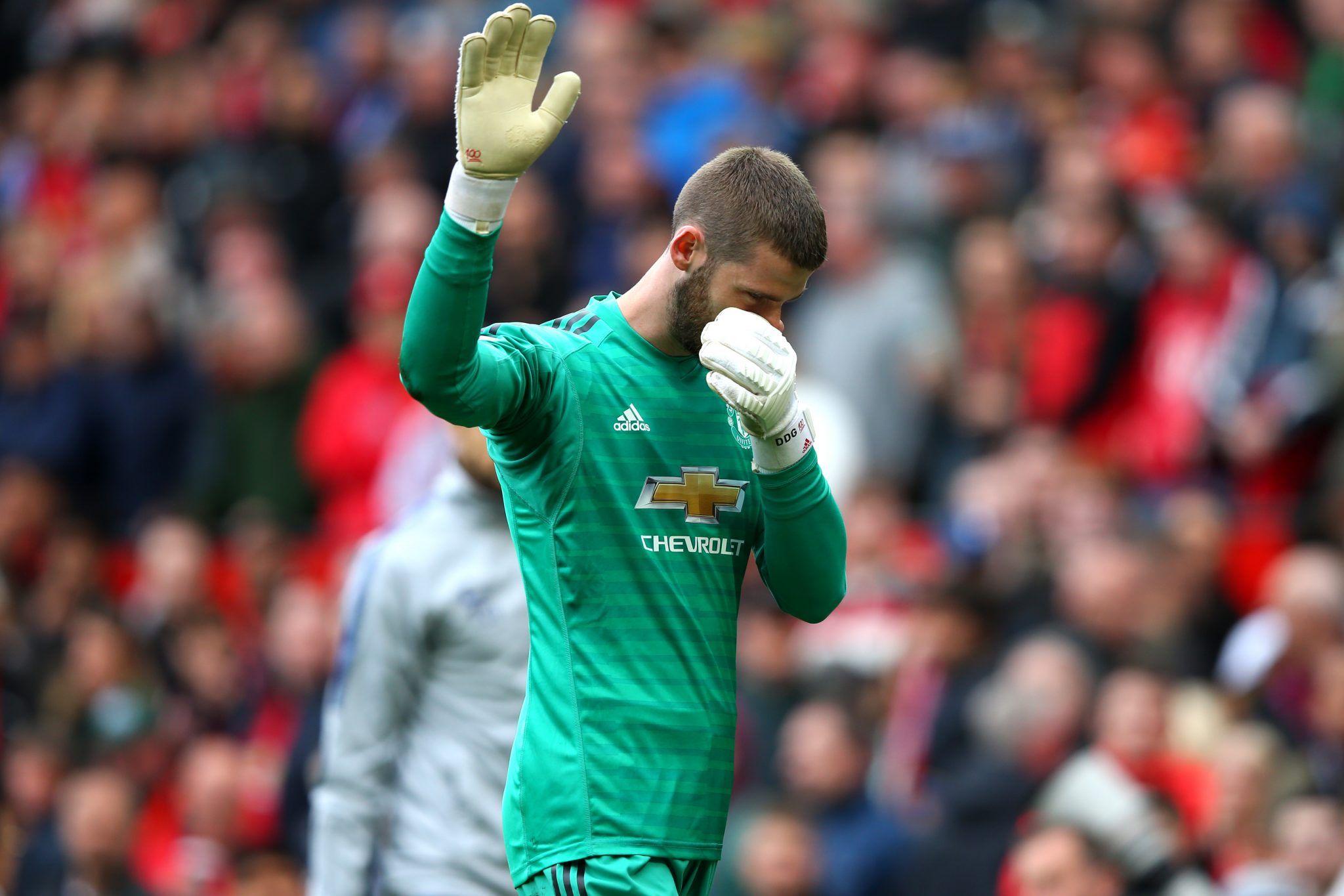 David De Gea of Manchester United looks on as he is beaten by Marcos Alonso of Chelsea as he scores his team's first goal during the Premier League match between Manchester United and Chelsea FC at Old Trafford on April 28, 2019 in Manchester, United Kingdom. (Photo by Shaun Botterill/Getty Images)