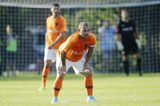 Wesley Sneijder begins training with fifth tier Dutch side, eyeing up top level return