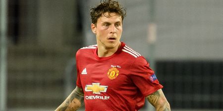 Victor Lindelof chases and detains thief while on holiday in Sweden