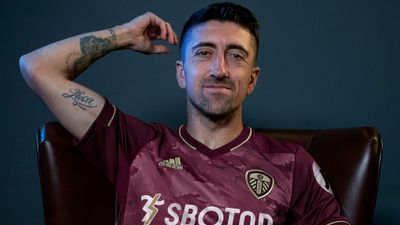 Leeds United unveil new maroon (never red) third kit