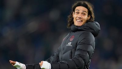 Edinson Cavani’s Manchester United debut to be delayed due to coronavirus restrictions